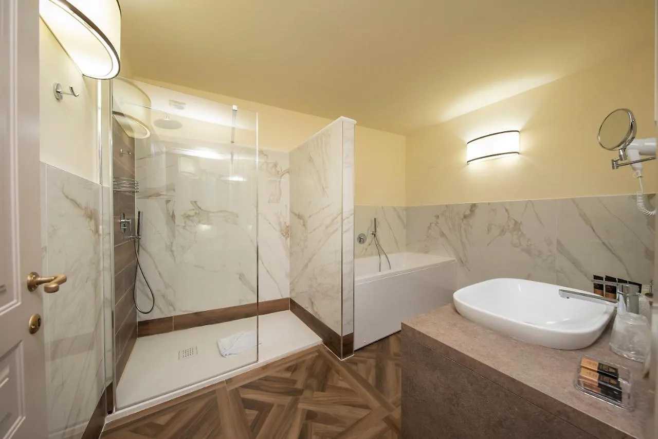 Palazzo Martellini Residenza D'Epoca Aparthotel Florence